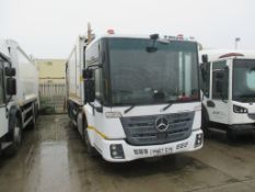 2017 MERCEDES Arocs 6x4 2632 K - Schmidt Stratos III B90-42 VES-490 U - Schmidt SNK 27 Snowplough -