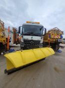 2017 MERCEDES Arocs 4x4 1824 A - Schmidt Stratos B60-36 VES-490U - Schmidt SNK 27 Snowplough - Grit