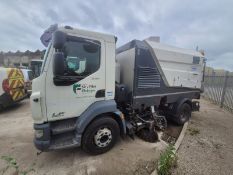 2017 DAF LF 230 FA 16T SWEEP Aebi-Schmidt Street King SK660 - Roadsweeper