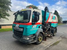 2016 DAF LF 220 FA 16T SWEEP Johnston VT651 - Truck Mounted Sweeper