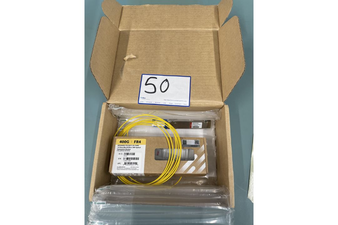 1: RS, 400G/FR4, Transceiver Module. Serial No. QSFPDD-FR4-400G