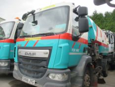 2016 DAF LF 220 FA 16T SWEEP Johnston VT651 - Truck Mounted Sweeper