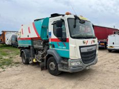 2016 DAF LF 220 FA 16T SWEEP Johnston VT651 - Truck Mounted Sweeper