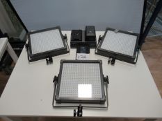 F and V Wheeled Case including LED Panels