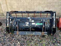 Albutt C570 Demo Manure Fork with Tine GrabSerial Number: 42182