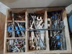 LOT OF MISCELLANEOUS TOOLS
