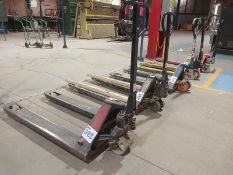 LOT OF HYDRAULIC SKATES