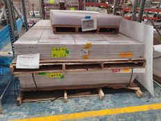 LOT OF APPROXIMATELY (7,504) PCS OF LAMINATE AND ACCESSORIES