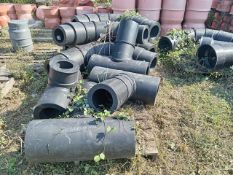 LOT OF (51) PCS OF HIGH DENSITY POLYETHYLENE CONNECTIONS AND (25) MTS OF 25 CMS PVC EYE BAND