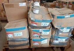 LOT OF (586) GUAL REGISTRATION BOXES 3