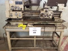 HORIZONTAL LATHE