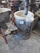 RECYCLING HOPPER POT