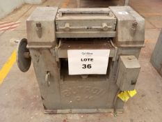 WOOD BRUSING MACHINE