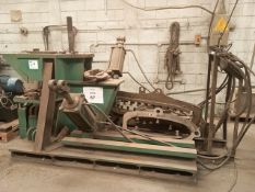 PROPELLER PITCH MACHINE