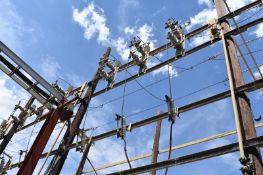 LOT ACCCESORIES ELECTRICAL SUBSTATION CONNECTION (13,200 V).