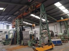 RADIAL CRANE