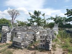 LOT OF (658) PIECES OF ALUMINUM GUTTERS