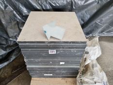 LOT OF (6.8) M2 OF WHITE TILE AND (22) METAL ARROWS