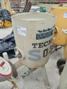 PRESSURE SANDBLASTING COOKER