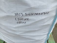 LOT OF (1,200) PIECES OF H-TYPE SADDLE MODEL SH300