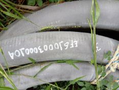 LOT OF (103) MTS OF PVC COATED FLEXIBLE PIPE