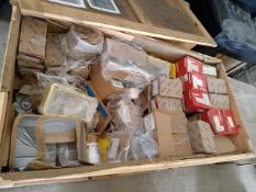 LOT OF (5,890) PIECES OF MISCELLANEOUS ELECTRICAL MATERIAL
