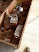 LOT OF APPROXIMATELY (1,518) PIECES OF VARIOUS MATERIALS AND (55) MTS OF HEAT SHRINK