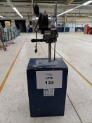 FABRIC CUTTING MACHINE