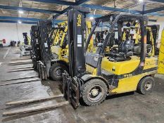 YALE GLP070VXNGSE091 7000LB FORKLIFT WITH FORK POSITIONER