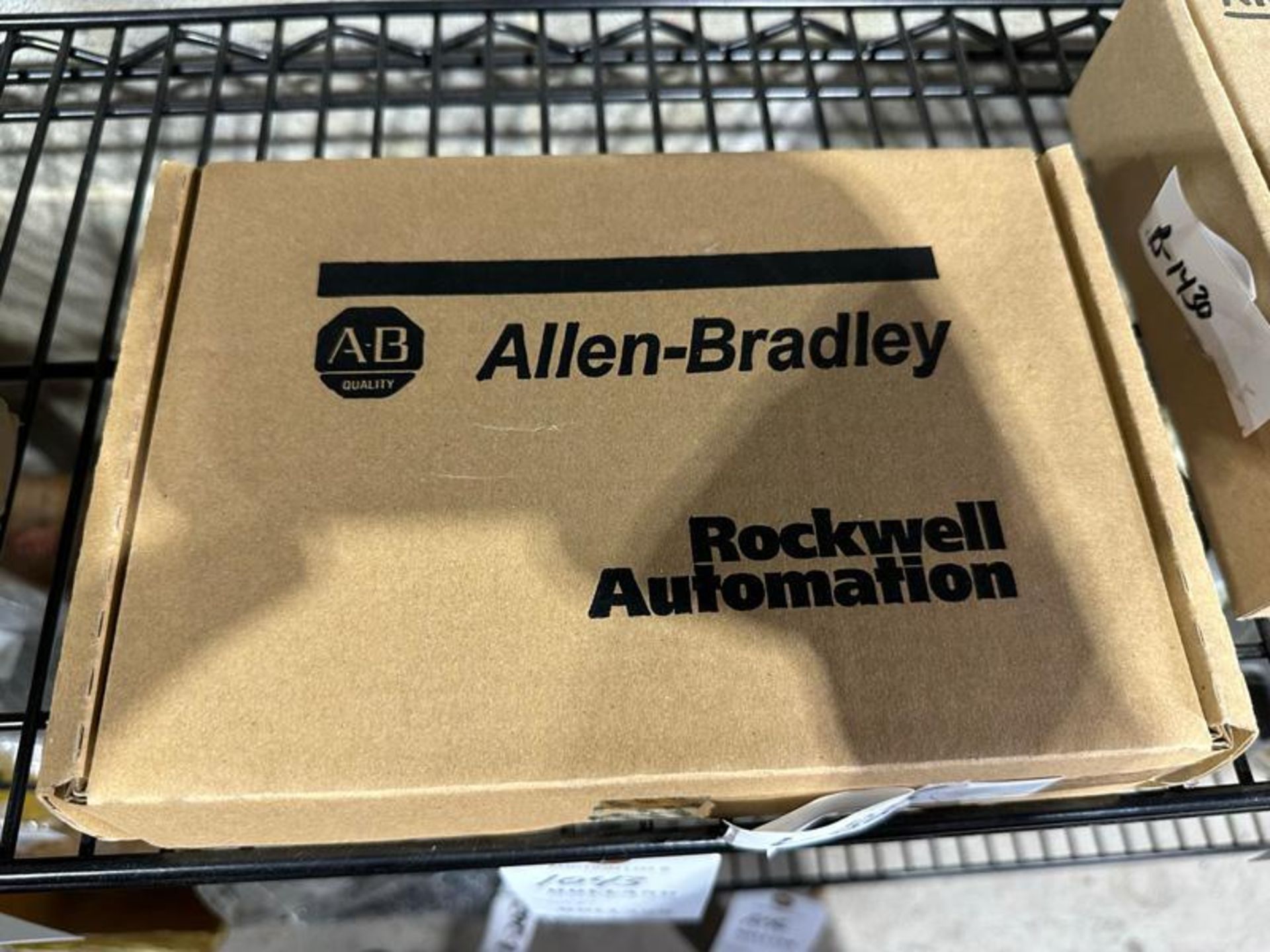 ALLEN BRADLEY 1746-OB16 PLC MODULE - Image 2 of 3