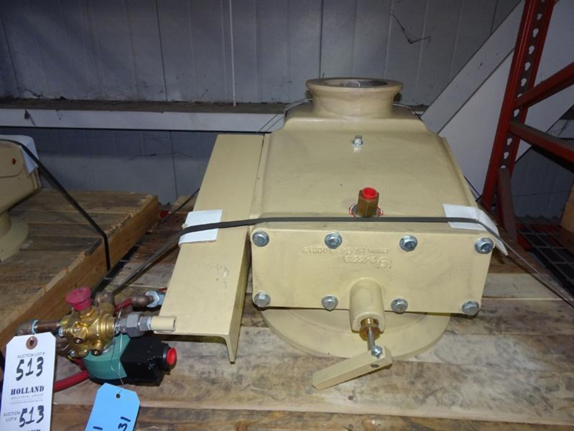 Ash Diffuser Feeder: FEEDER: FLY ASH DIFFUSER, 12" X 6", 2.5" AC, LH, DURITE, SAV, UNITED CONVEYOR # - Image 2 of 3
