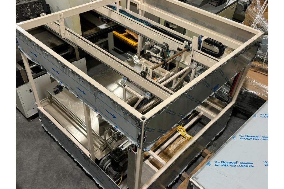 2020 GRX Manufacturing FHA 3000 full Height automatic can depalletizer w/ Z style side grip decline - Image 9 of 19