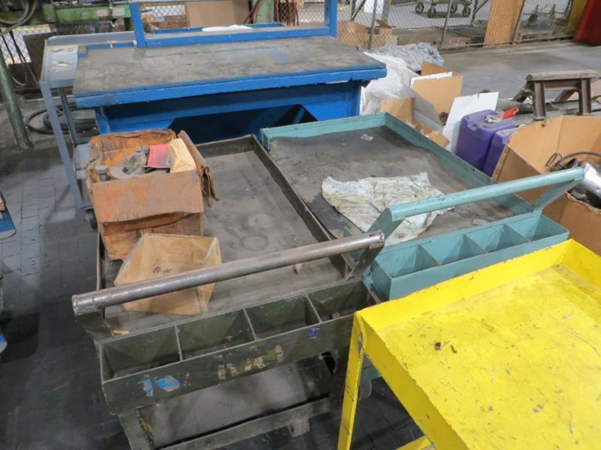 Six rolling carts - Image 2 of 4