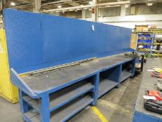 Work bench 18' with 5