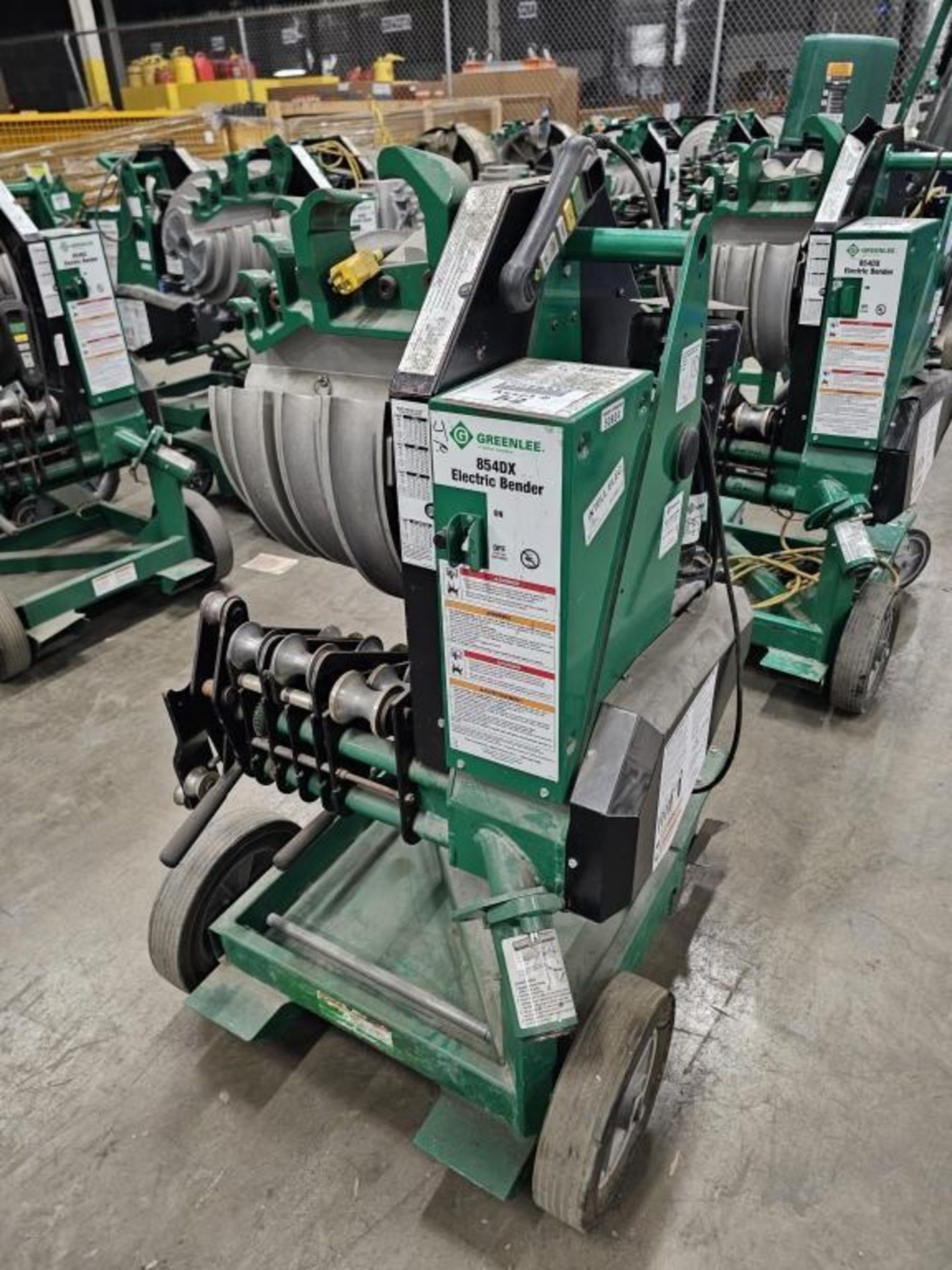 Greenlee 854DX Electric Conduit Bender, 0.5"-2" Conduit Size, Rigid/EMT/IMC Shoe, sn AMZ-00367 with - Image 2 of 4