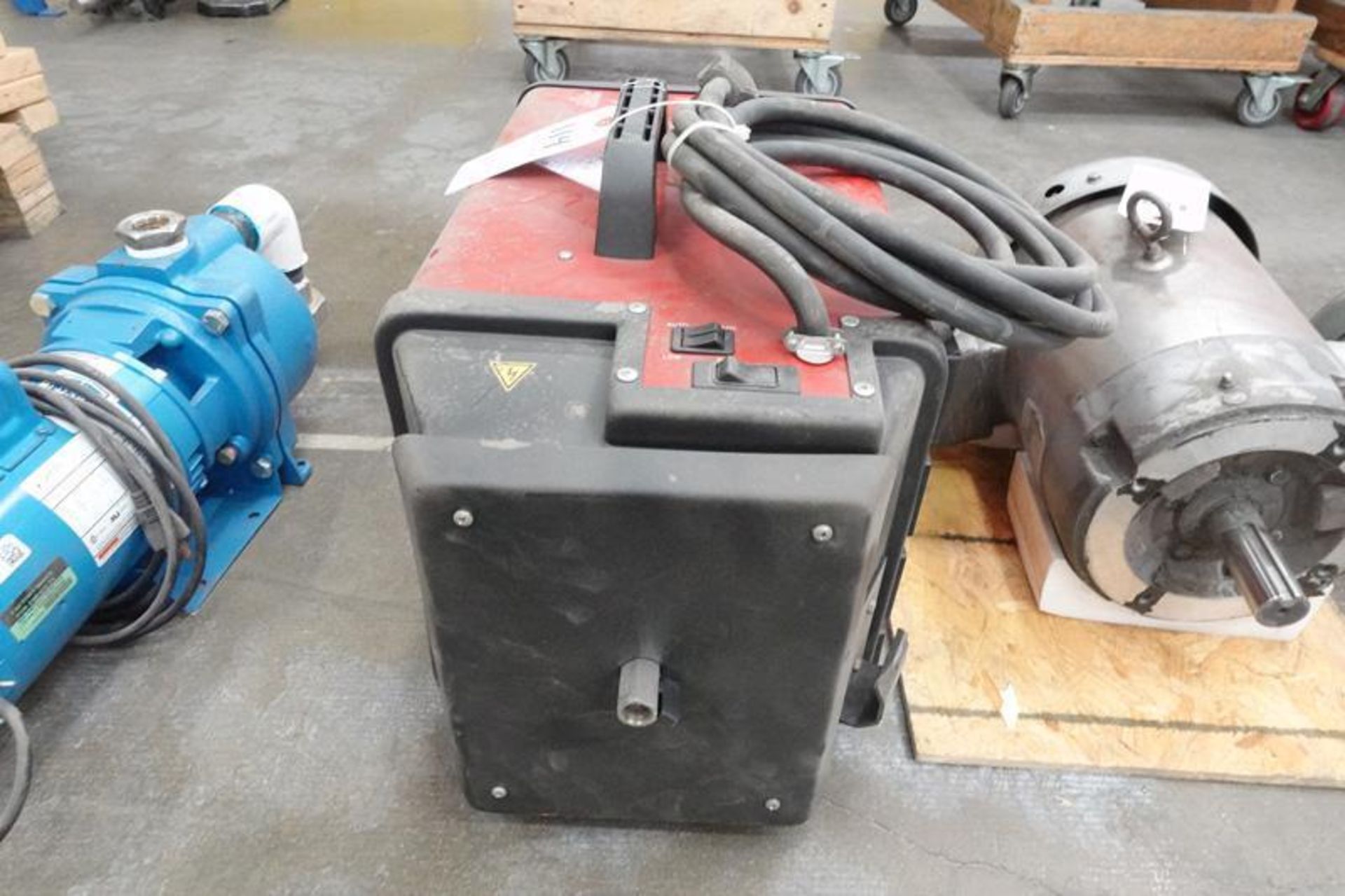 Lincoln X-Tractor 1GC Portable Welding Fume Extractor - Image 2 of 3