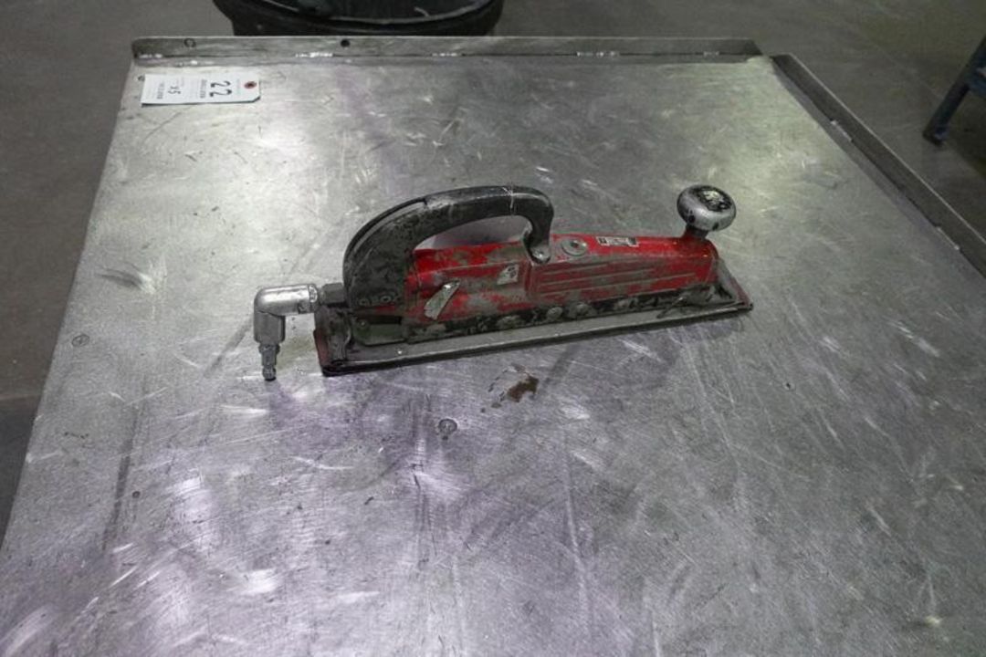 Pneumatic Planer - Image 1 of 2