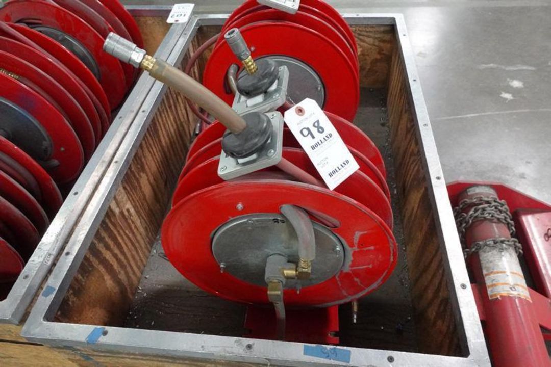 Pneumatic Dual Hose Reel - Image 1 of 2