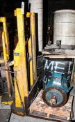 Big Joe Die Lift Cart Mdl. 2154, S/N 3150, Foot Pump Walk Behind Die Lift, 1,000 Lb. Cap.
