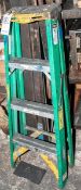 Werner 4' Fiberglass Stepladder 225lb. Cap.