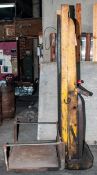 Big Joe Lift Cart 12v