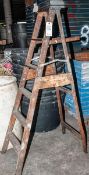 6' Wooden Step Ladder