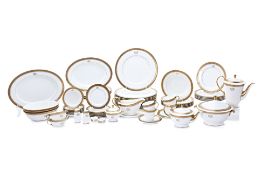 AN EXTENSIVE NARUMI 'GOLDEN COIN' PORCELAIN DINNER SERVICE