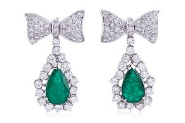 A PAIR OF EMERALD AND DIAMOND PENDANT EARRINGS