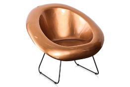 A FIBERGLASS MOLDED LOUNGE CHAIR