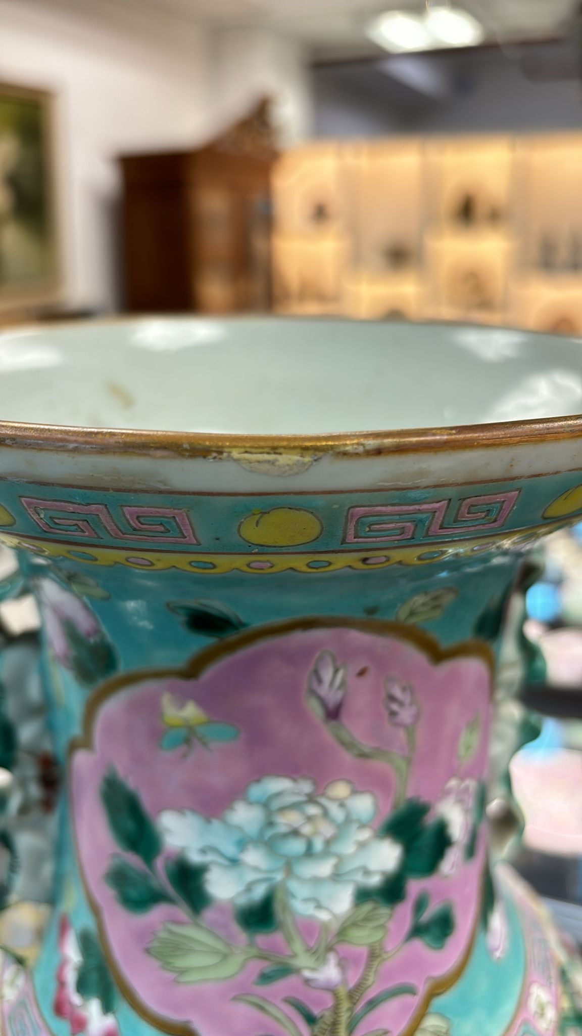 A FAMILLE ROSE TURQUOISE GROUND BALUSTER VASE - Image 11 of 15