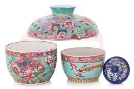 A GROUP OF FOUR PERANAKAN WARES