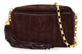 A CHANEL VINTAGE SUEDE QUILTED CAMERA BAG
