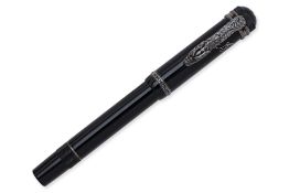 MONTBLANC IMPERIAL DRAGON LIMITED EDITION FOUNTAIN PEN