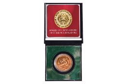 A SINGAPORE $250 1975 10TH ANNIVERSARY GOLD COIN